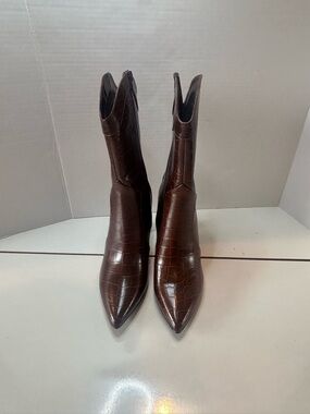 Chinese Laundry Mid Calf Brown Croc Embossed Pointed Toe Ankle Boots New Sz 7